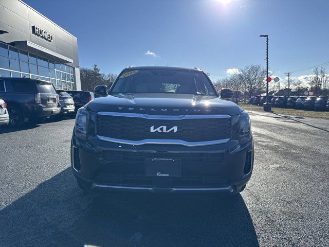 2022 Kia Telluride S