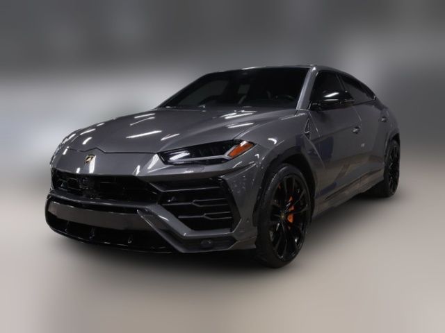 2022 Lamborghini Urus 