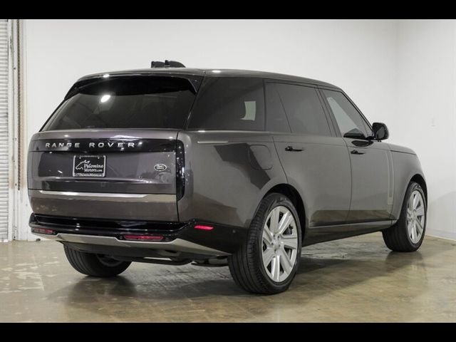 2022 Land Rover Range Rover SE