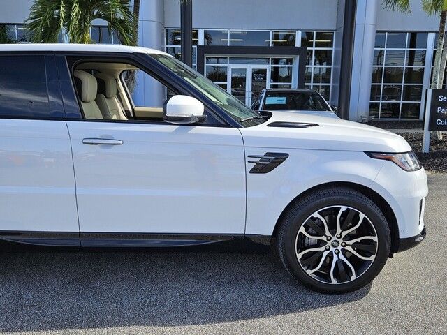 2022 Land Rover Range Rover Sport HSE Silver Edition