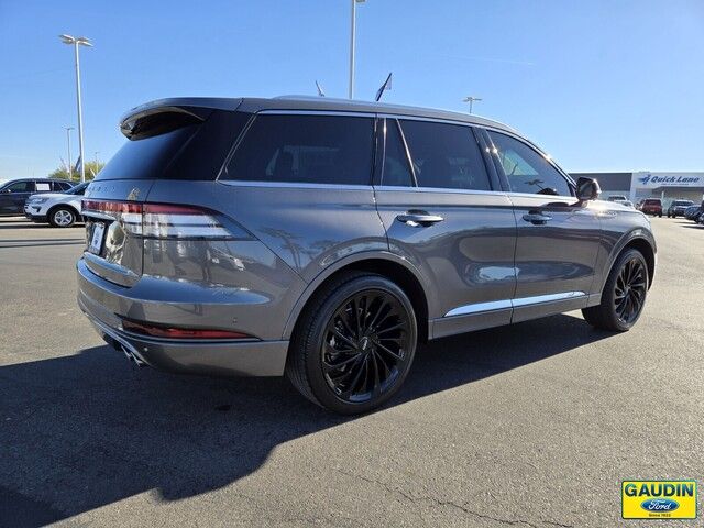 2022 Lincoln Aviator Reserve