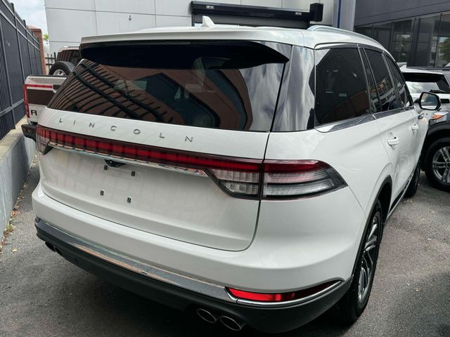 2022 Lincoln Aviator Standard