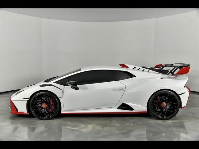 2022 Lamborghini Huracan STO Base