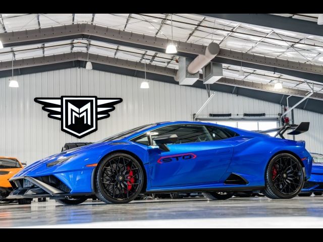 2022 Lamborghini Huracan STO Base