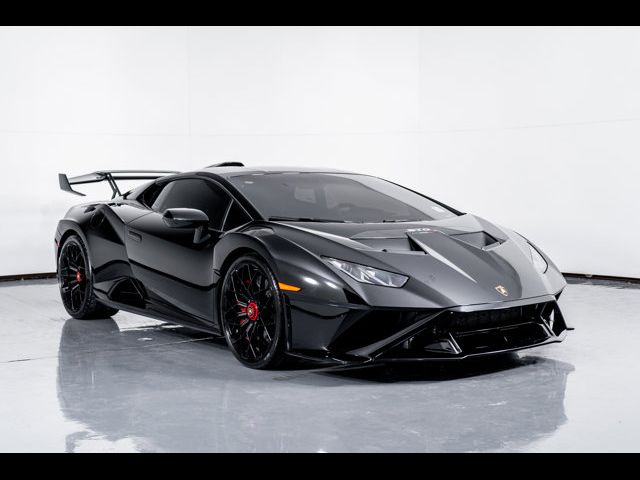 2022 Lamborghini Huracan STO Base