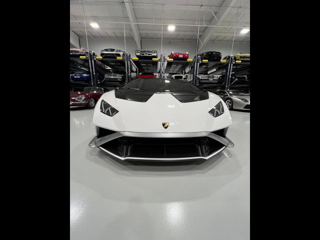 2022 Lamborghini Huracan STO Base