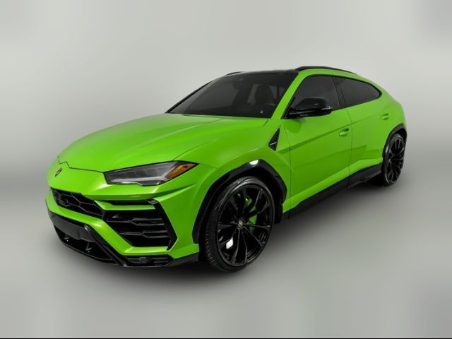 2022 Lamborghini Urus 