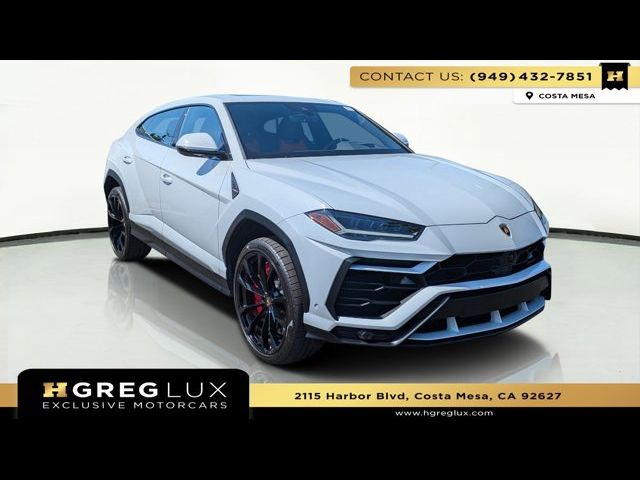 2022 Lamborghini Urus Base