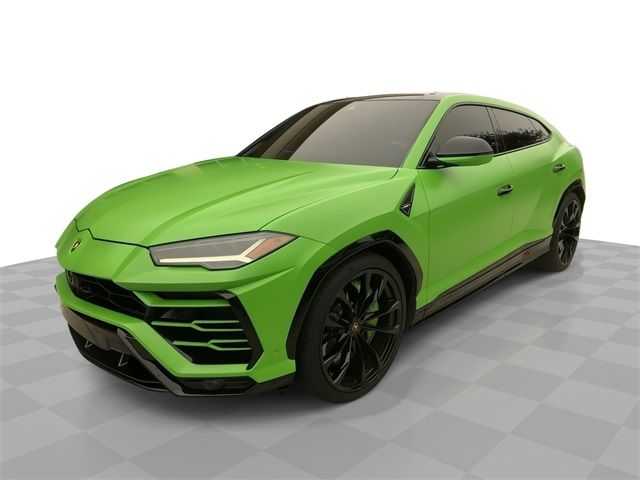 2022 Lamborghini Urus Base