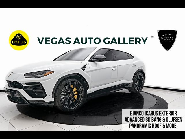 2022 Lamborghini Urus Base