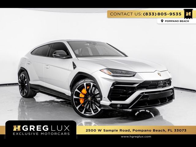 2022 Lamborghini Urus 