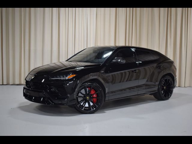 2022 Lamborghini Urus Base