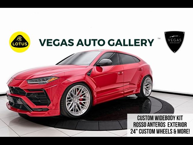 2022 Lamborghini Urus Base