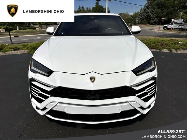 2022 Lamborghini Urus Base