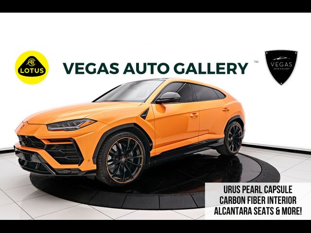 2022 Lamborghini Urus Pearl Capsule