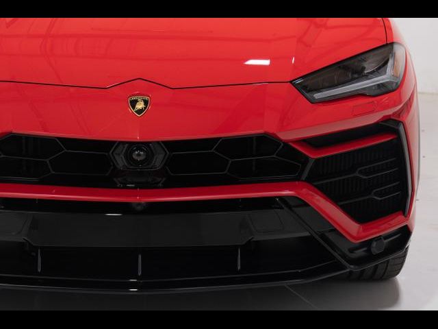 2022 Lamborghini Urus Pearl Capsule