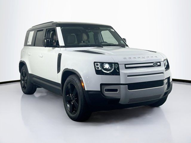 2022 Land Rover Defender SE