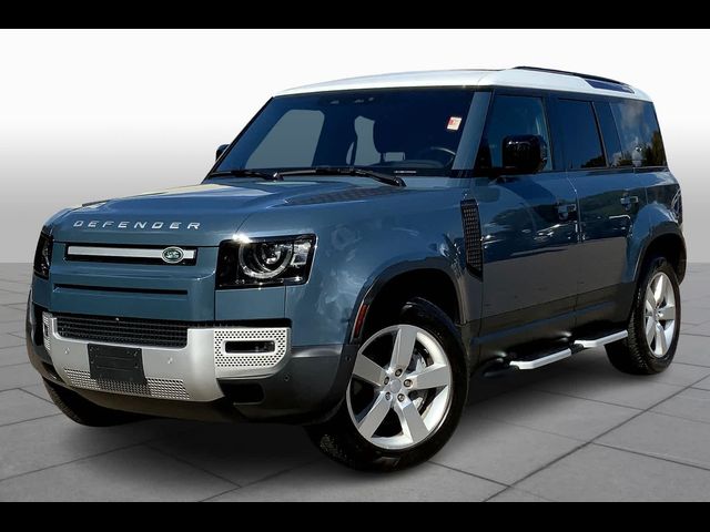 2022 Land Rover Defender SE