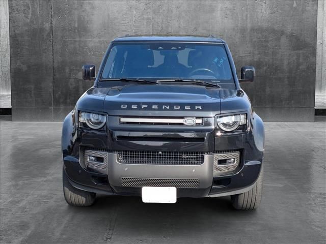 2022 Land Rover Defender X-Dynamic SE