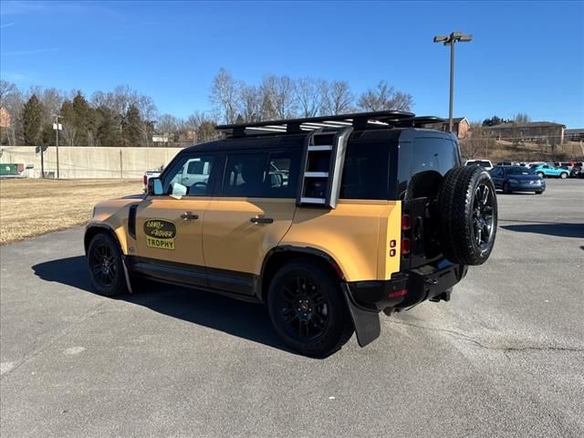 2022 Land Rover Defender X-Dynamic SE