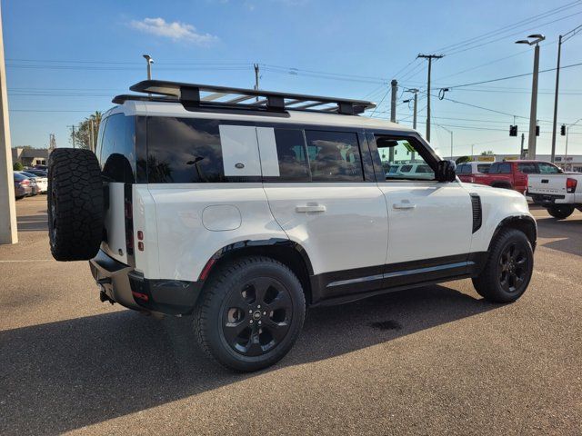 2022 Land Rover Defender X-Dynamic SE