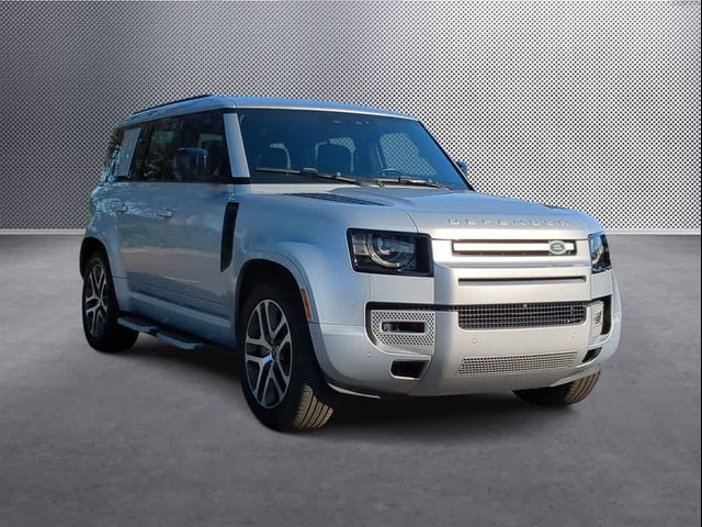 2022 Land Rover Defender XS