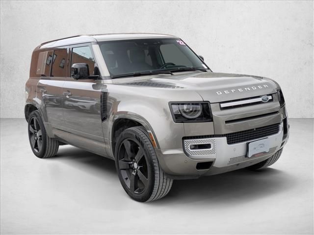 2022 Land Rover Defender XS