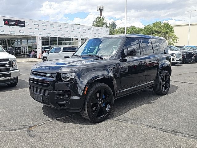 2022 Land Rover Defender V8