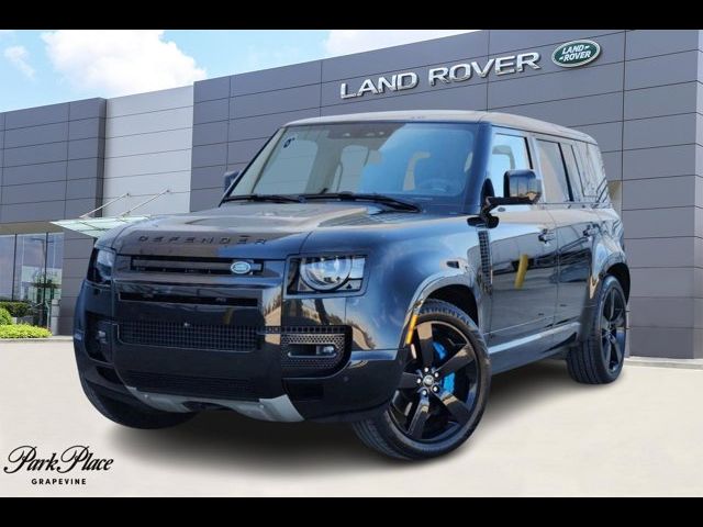 2022 Land Rover Defender V8