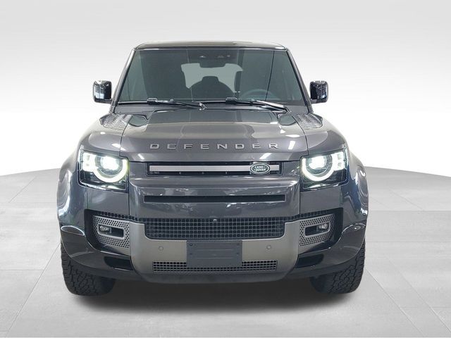 2022 Land Rover Defender V8