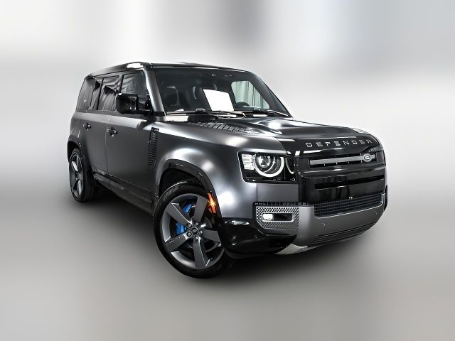 2022 Land Rover Defender V8