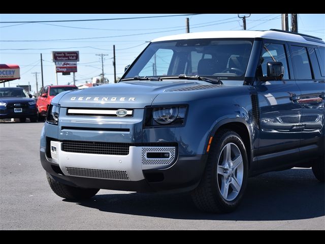 2022 Land Rover Defender SE