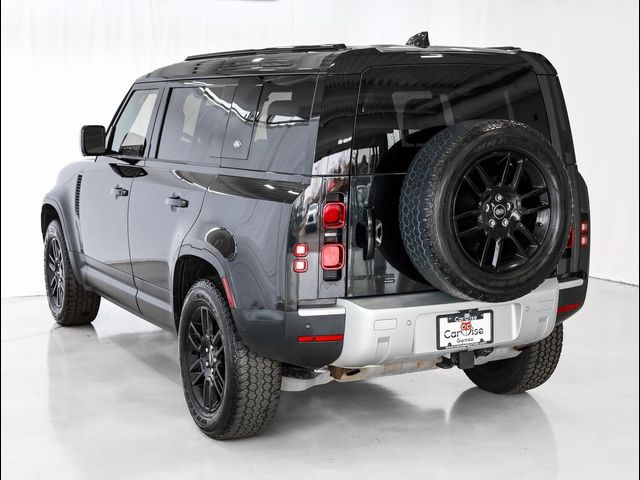 2022 Land Rover Defender SE