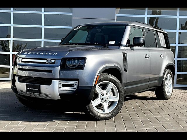 2022 Land Rover Defender SE