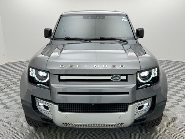 2022 Land Rover Defender SE