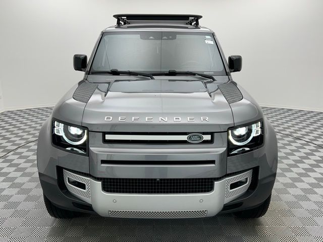 2022 Land Rover Defender SE