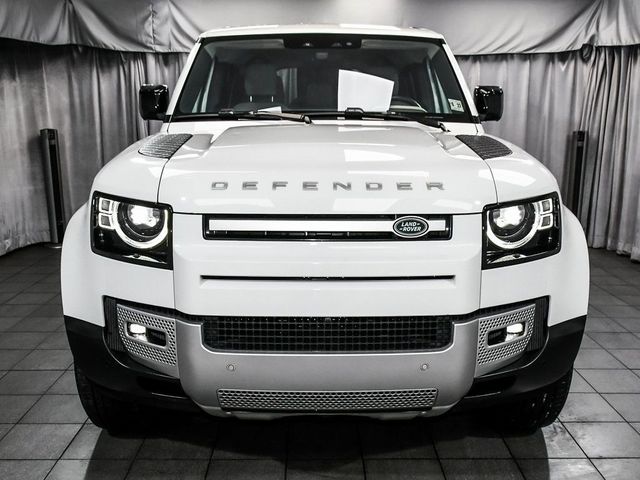 2022 Land Rover Defender SE