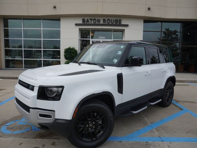 2022 Land Rover Defender SE