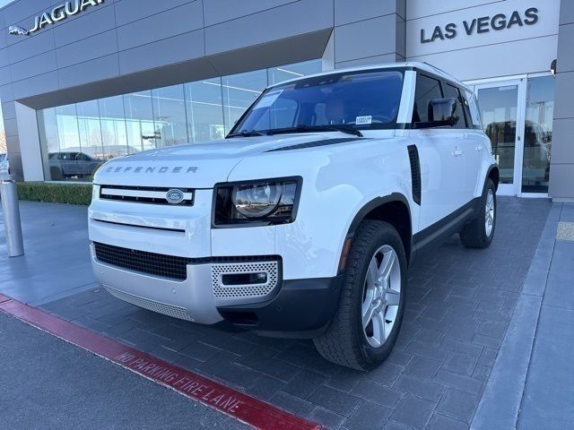 2022 Land Rover Defender SE