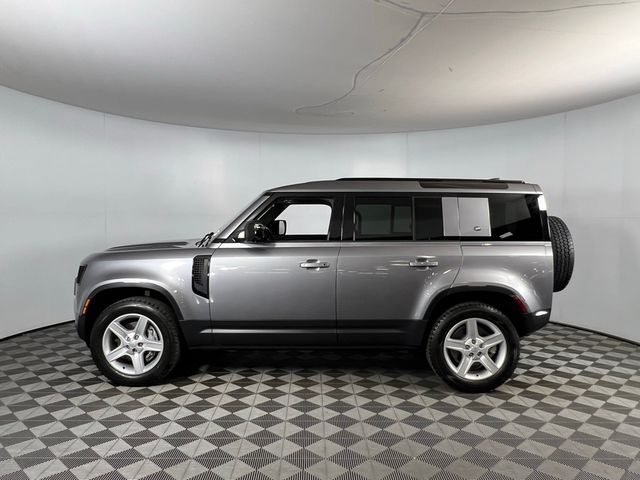 2022 Land Rover Defender SE