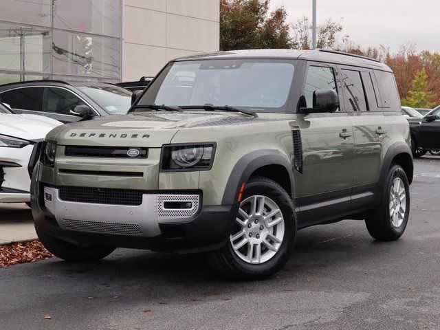 2022 Land Rover Defender SE