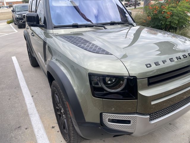 2022 Land Rover Defender SE