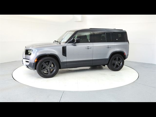 2022 Land Rover Defender SE