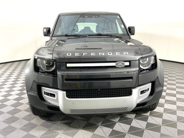 2022 Land Rover Defender SE