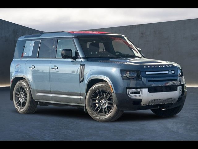 2022 Land Rover Defender SE