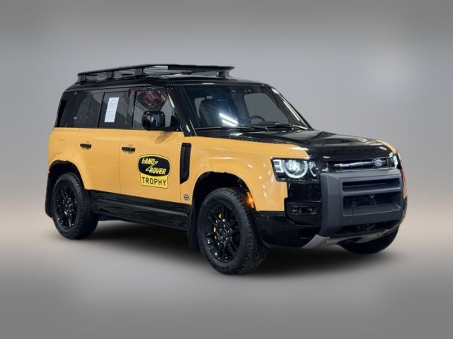 2022 Land Rover Defender X-Dynamic SE