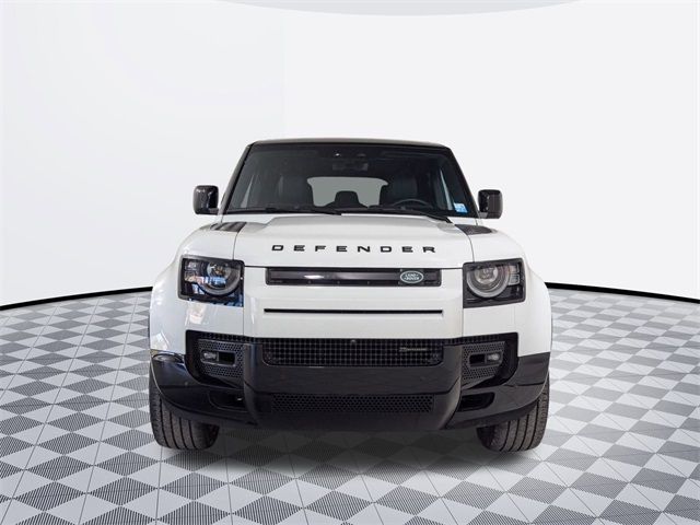 2022 Land Rover Defender X-Dynamic SE