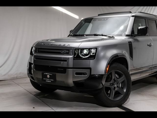 2022 Land Rover Defender X-Dynamic SE