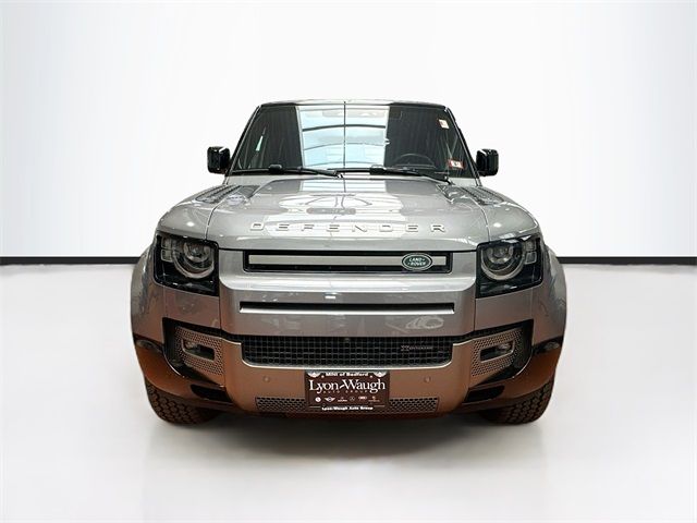 2022 Land Rover Defender X-Dynamic SE