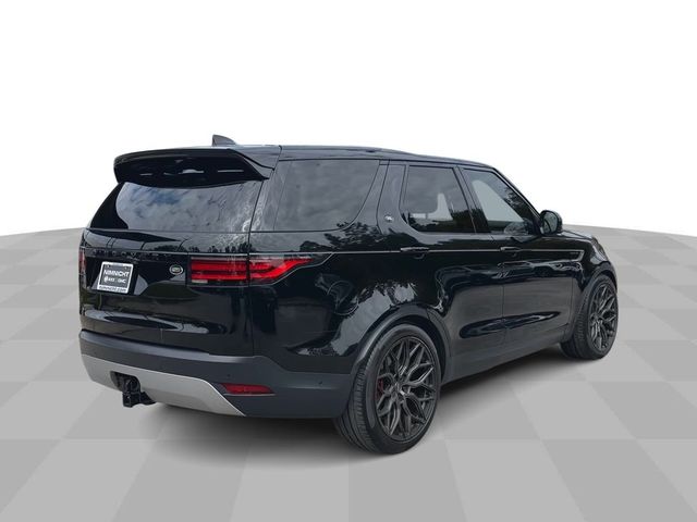 2022 Land Rover Discovery S